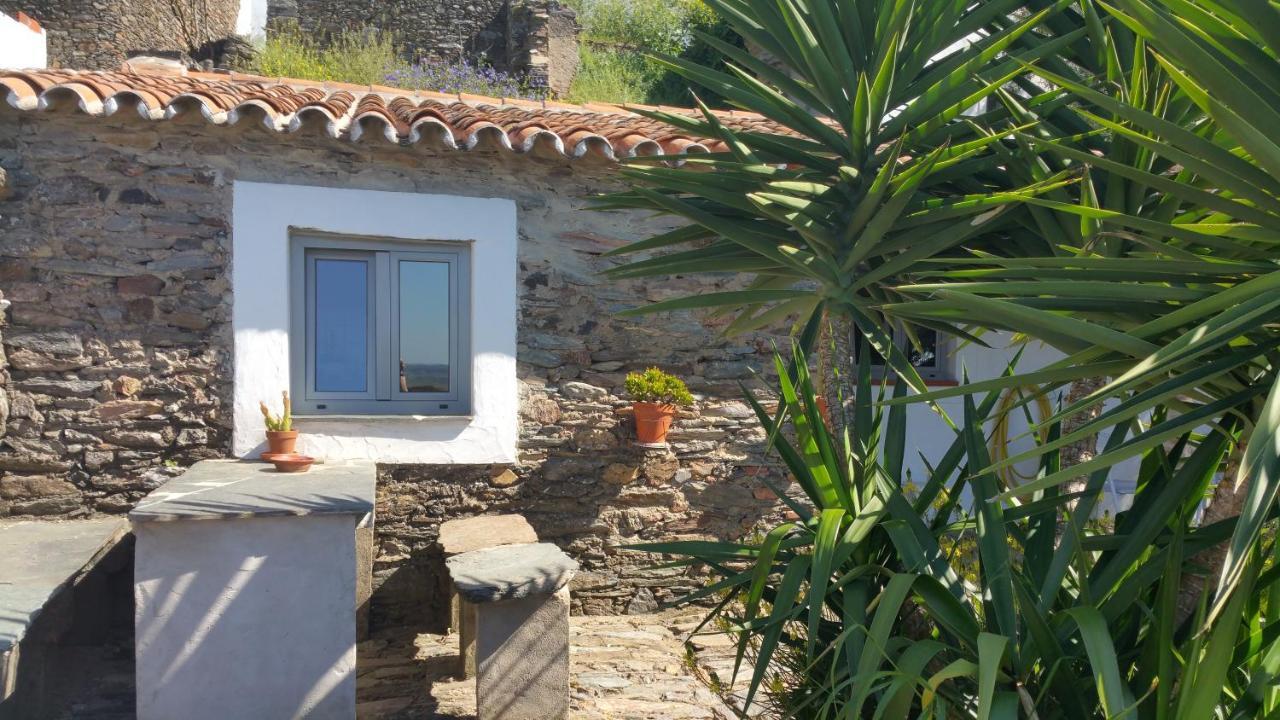 הוילה מונסראז Casas Letizia E Sebastiao מראה חיצוני תמונה